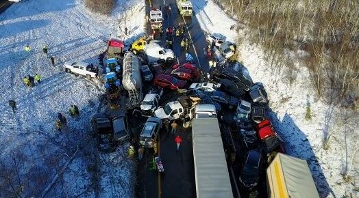 I-81-crash1.2002111200550-1