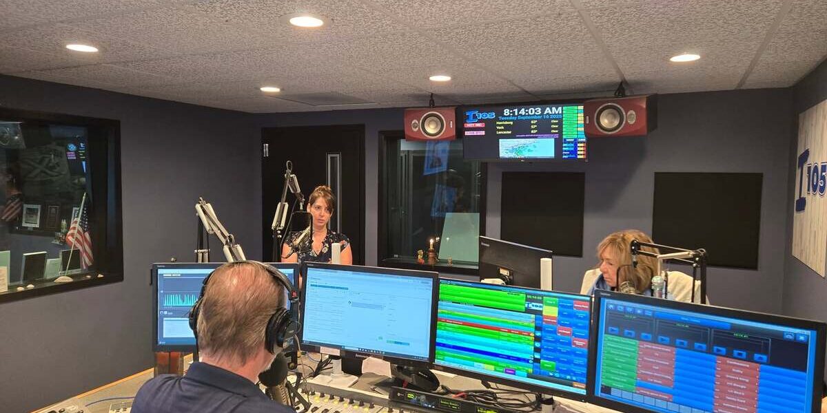 Fallfest-2025-8-In-Studio-with-Andrea-Staub.jpg