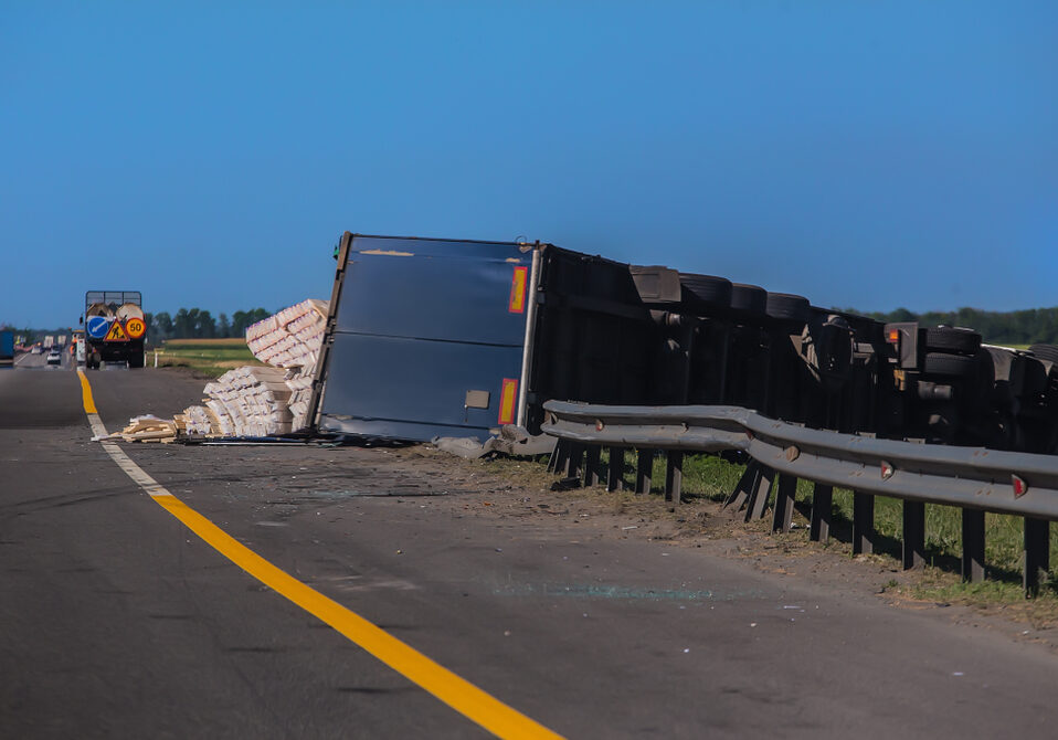 truck accident attorney fees