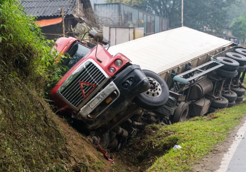 tractor trailer crash lawyer